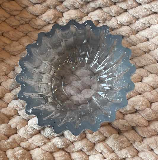 Hand-Poured Resin Flower Shaped Tray